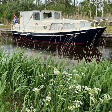 Boat Ella - Kamperen Op Het Water -Niet Om Mee Te Varen -Read Host Profile-Lees Hostprofiel Jutrijp 외부 사진